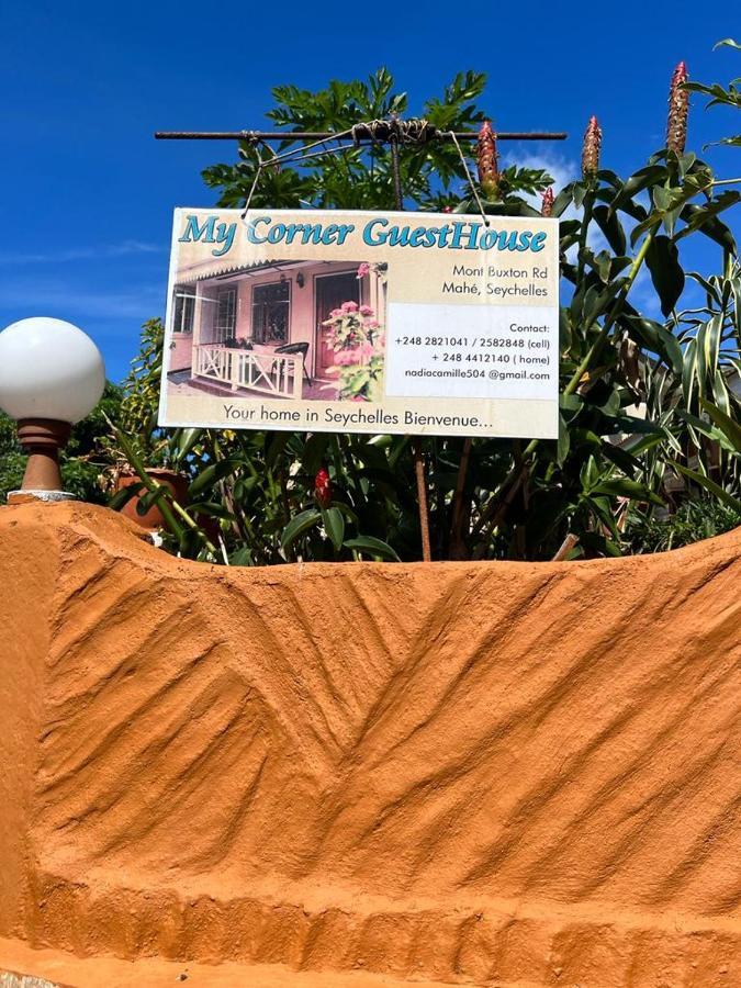 My Corner Guest House Victoria Εξωτερικό φωτογραφία
